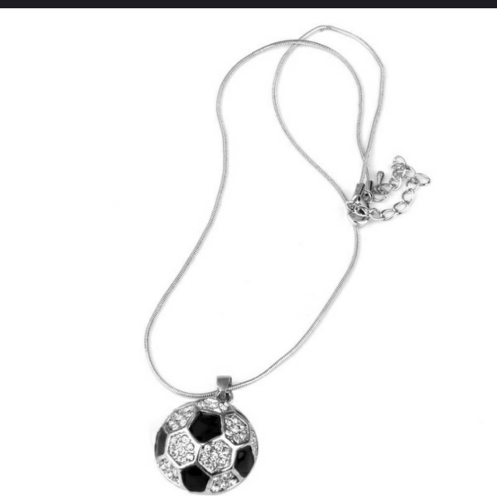 Soccer ball necklace - Picture 3 of 3
